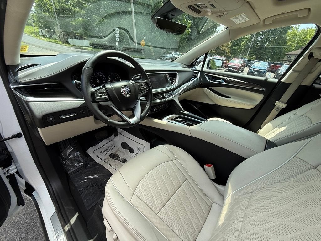 2022 Buick Enclave Avenir
