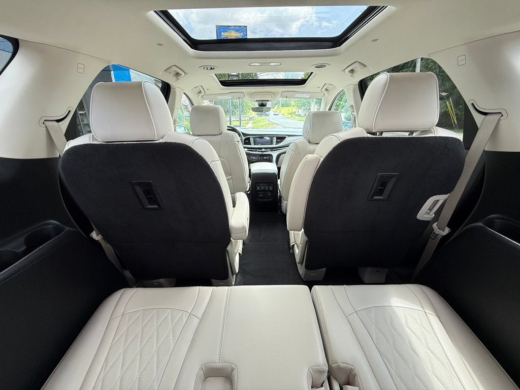 2022 Buick Enclave Avenir