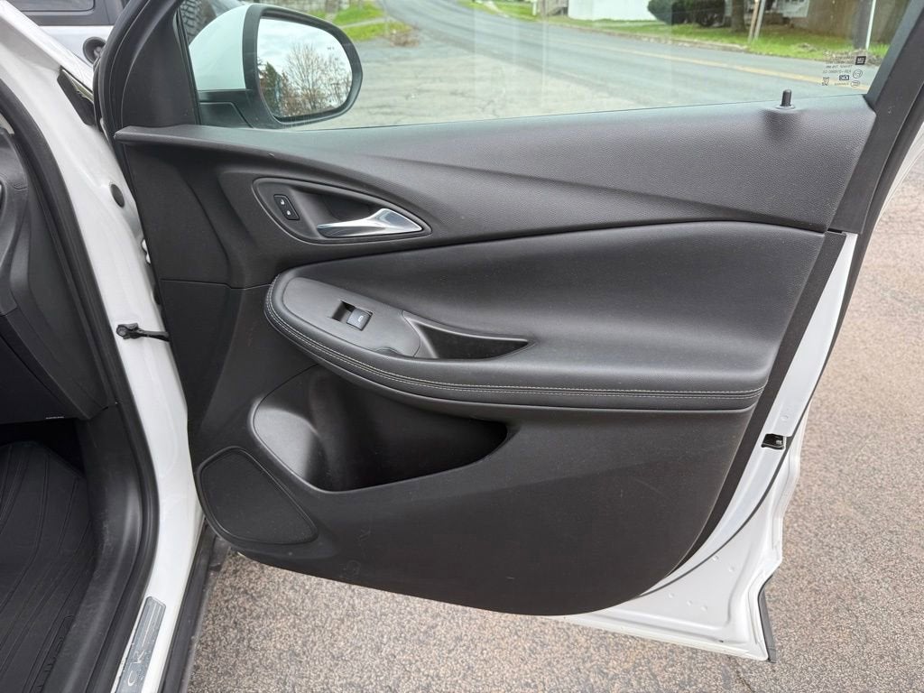 2022 Buick Encore GX Essence