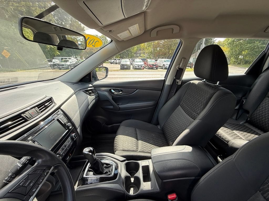 2018 Nissan Rogue S
