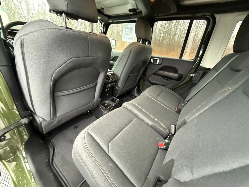 2024 Jeep Wrangler Sahara