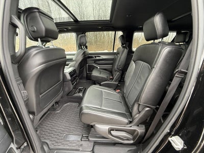 2024 Jeep Wagoneer L Series II Carbide