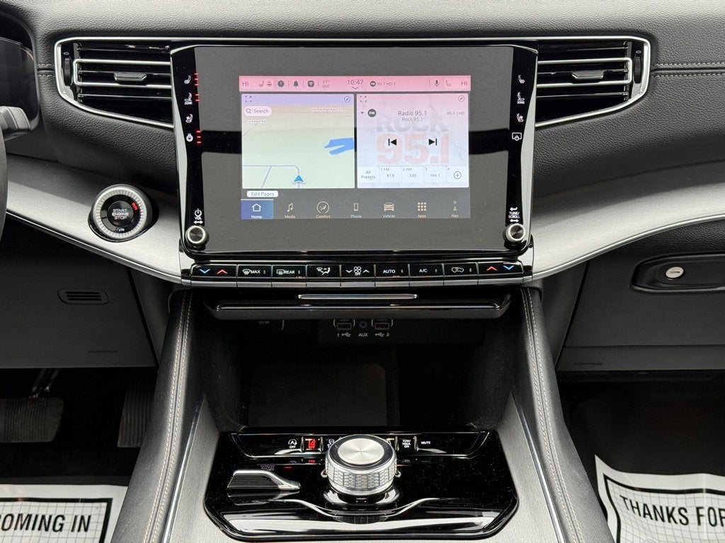 2024 Jeep Wagoneer L Series II Carbide