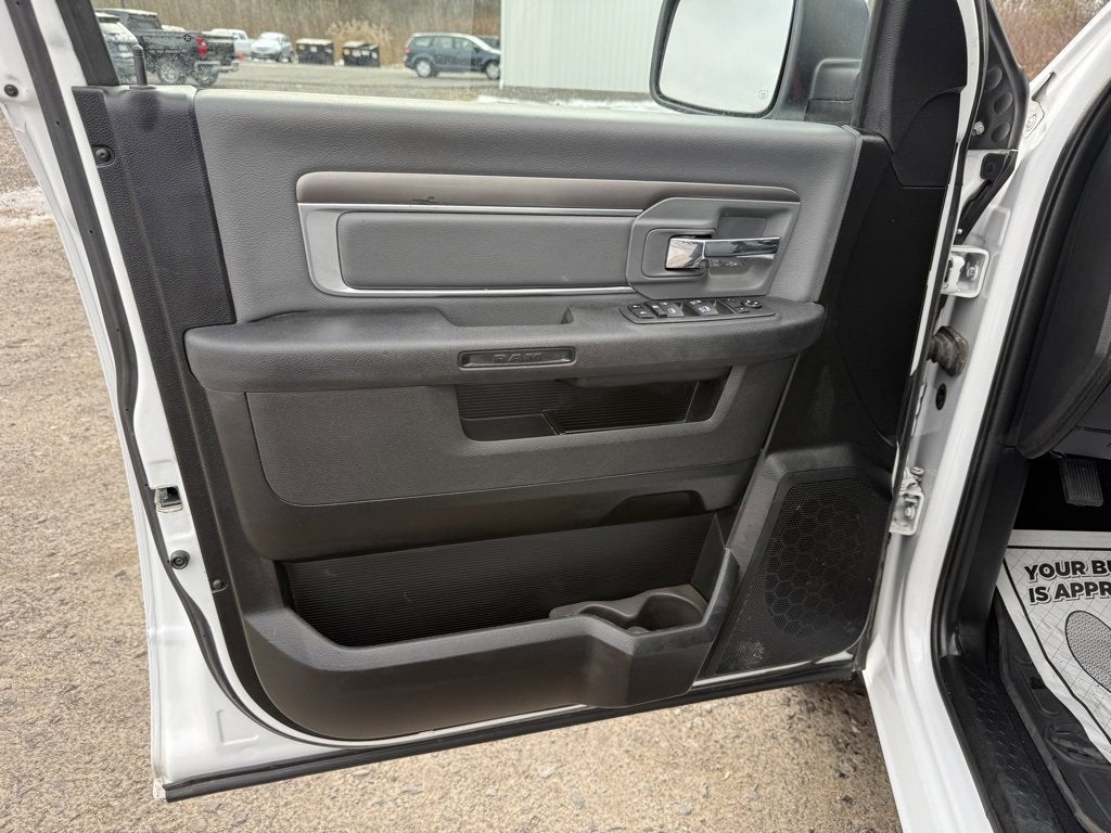 2023 RAM 1500 Classic SLT