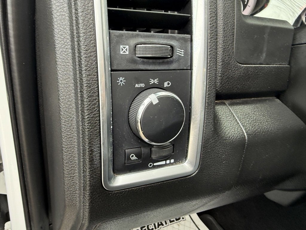 2023 RAM 1500 Classic SLT