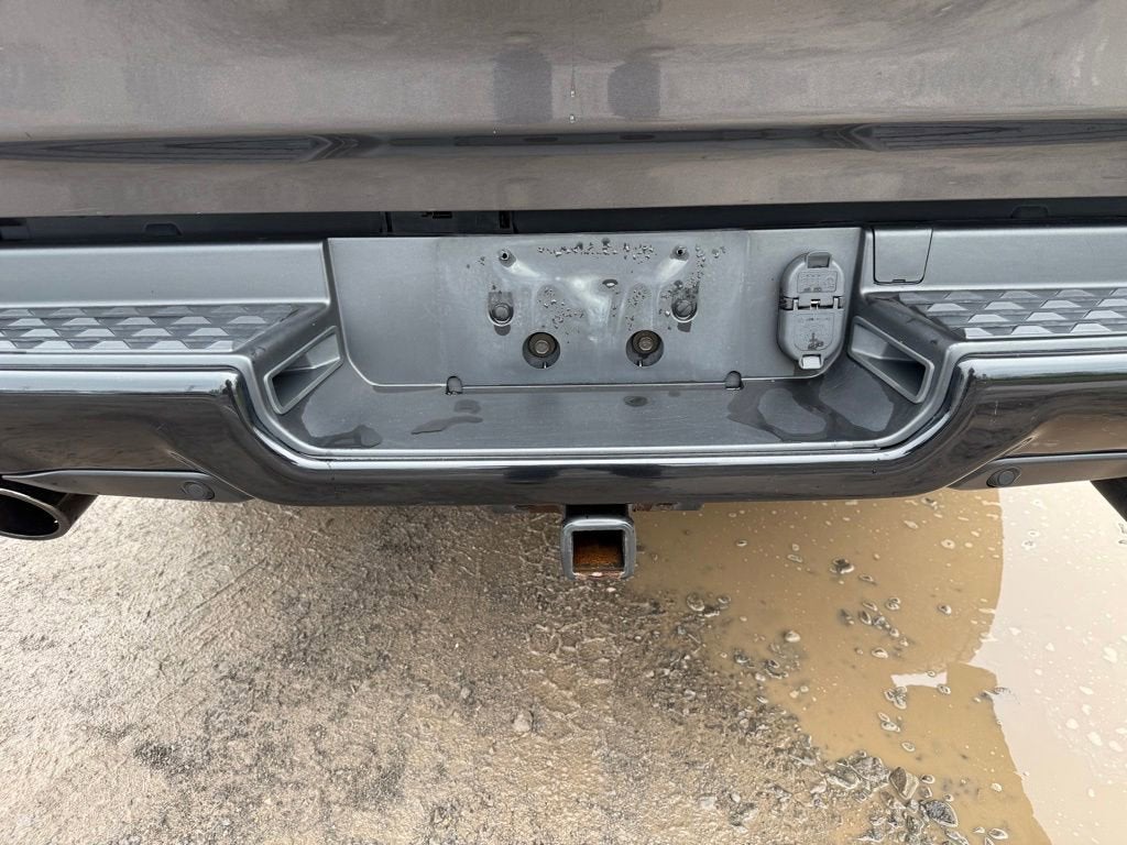 2022 RAM 1500 Big Horn Quad Cab 4x4 6'4" Box