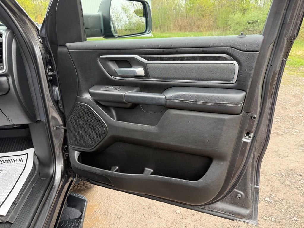 2022 RAM 1500 Big Horn Quad Cab 4x4 6'4" Box