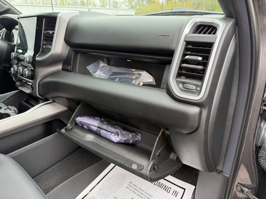 2022 RAM 1500 Big Horn Quad Cab 4x4 6'4" Box