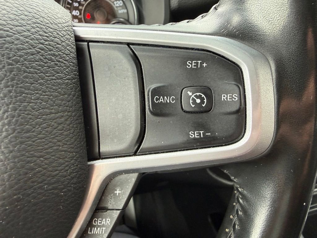 2022 RAM 1500 Big Horn Quad Cab 4x4 6'4" Box