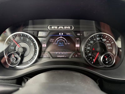 2022 RAM 1500 Big Horn Quad Cab 4x4 6'4" Box