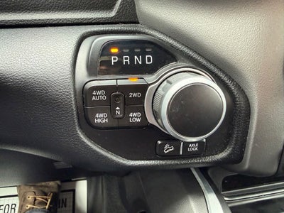 2022 RAM 1500 Big Horn Quad Cab 4x4 6'4" Box