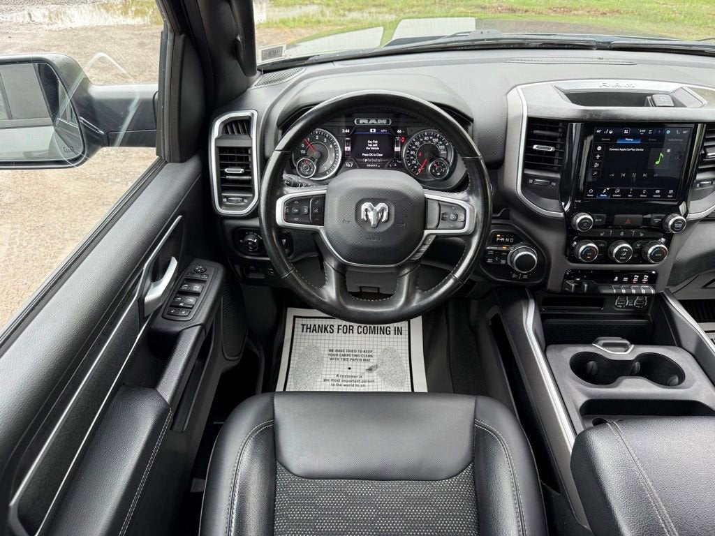 2022 RAM 1500 Big Horn Quad Cab 4x4 6'4" Box