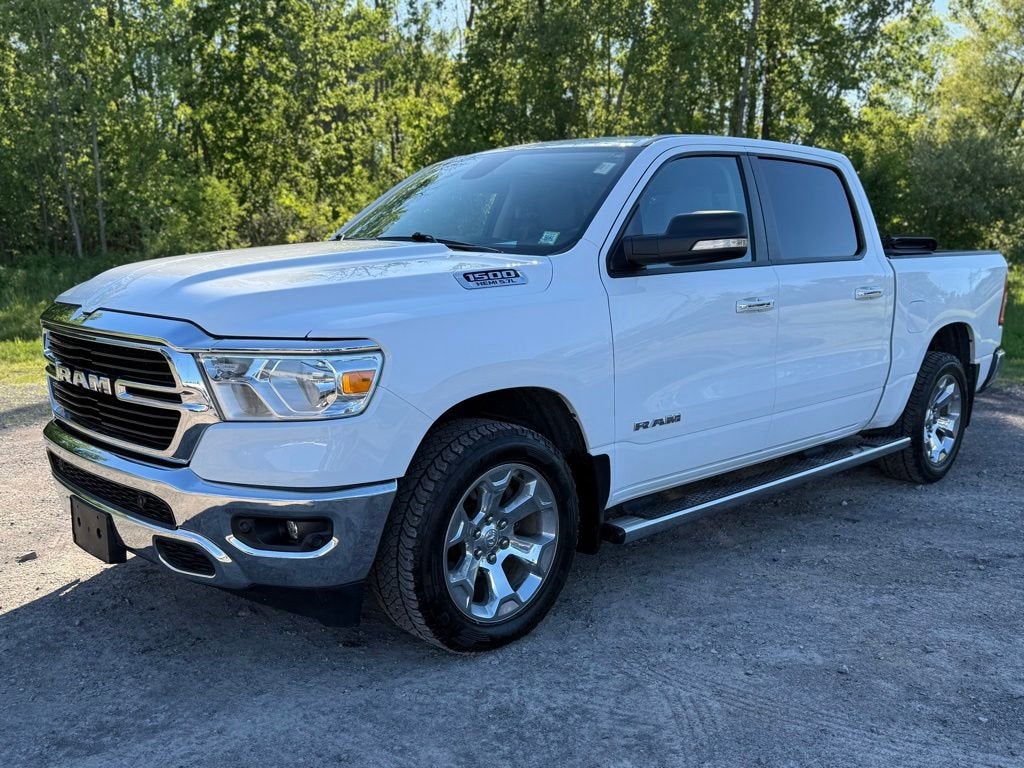 2020 RAM 1500 Big Horn Crew Cab 4x4 5'7" Box