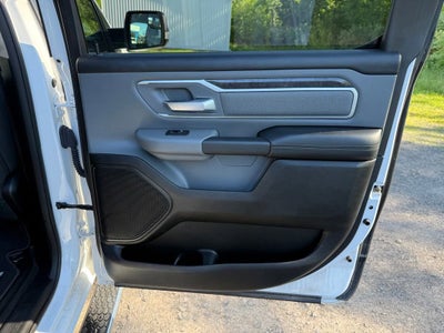 2020 RAM 1500 Big Horn Crew Cab 4x4 5'7" Box