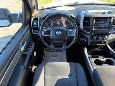 2020 RAM 1500 Big Horn Crew Cab 4x4 5'7" Box
