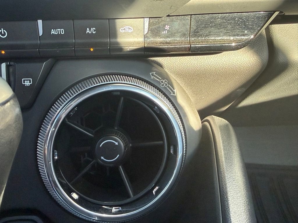 2023 Chevrolet Camaro 1LT