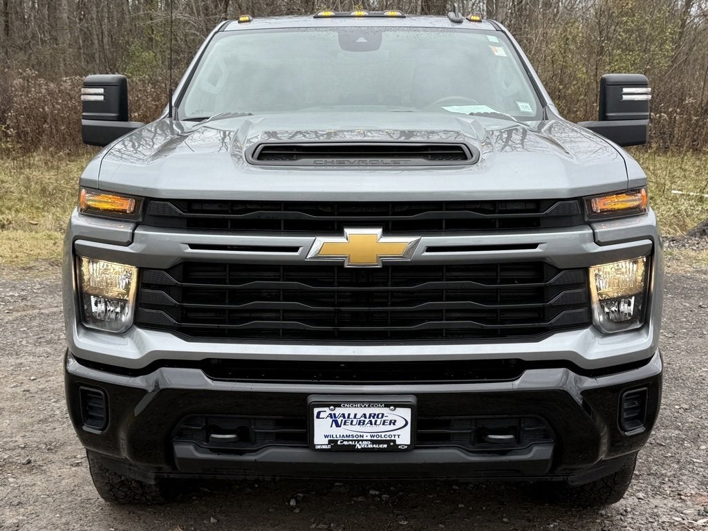 2024 Chevrolet Silverado 2500 HD Custom