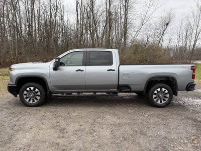 2024 Chevrolet Silverado 2500 HD Custom