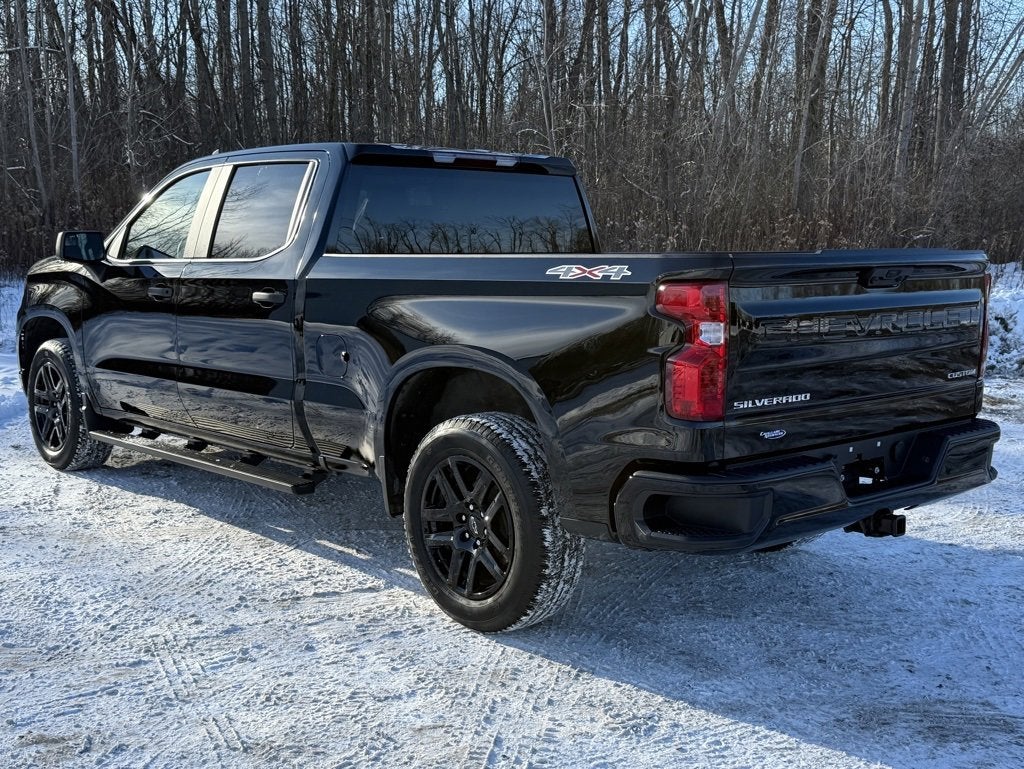 2024 Chevrolet Silverado 1500 Custom