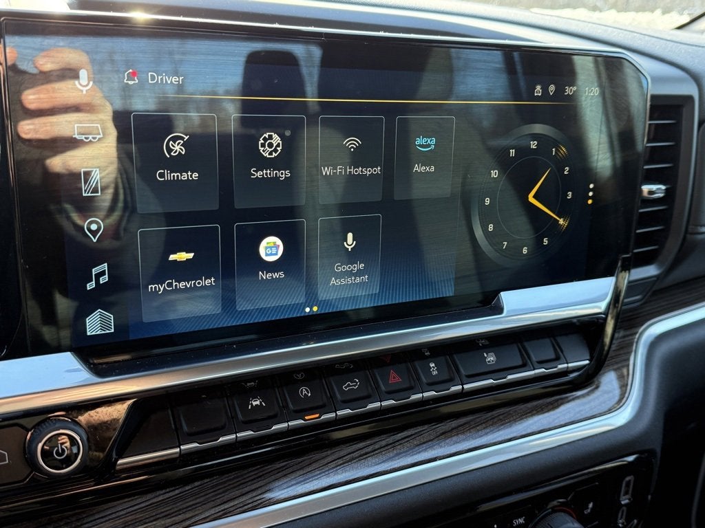 2025 Chevrolet Silverado 1500 LT