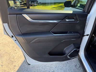 2024 GMC Acadia Elevation