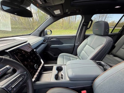 2024 GMC Acadia AT4
