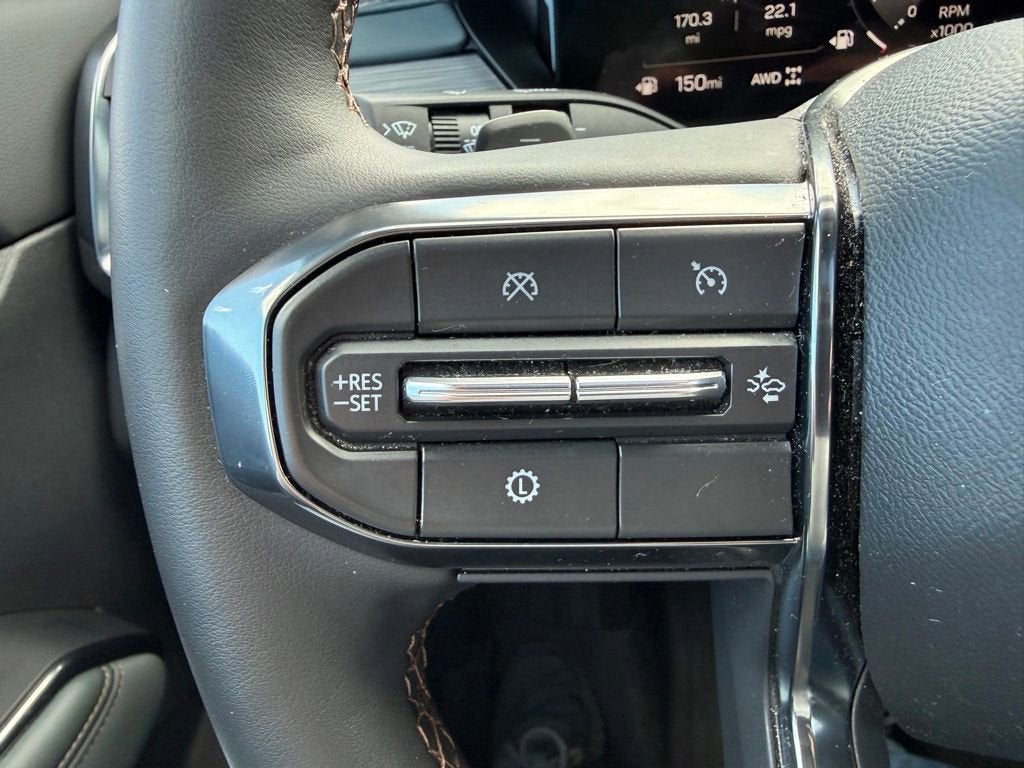 2024 GMC Acadia AT4