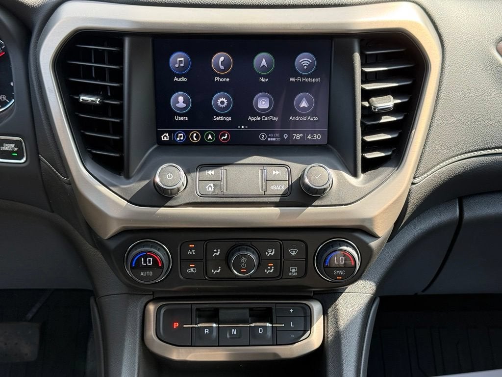 2023 GMC Acadia Denali