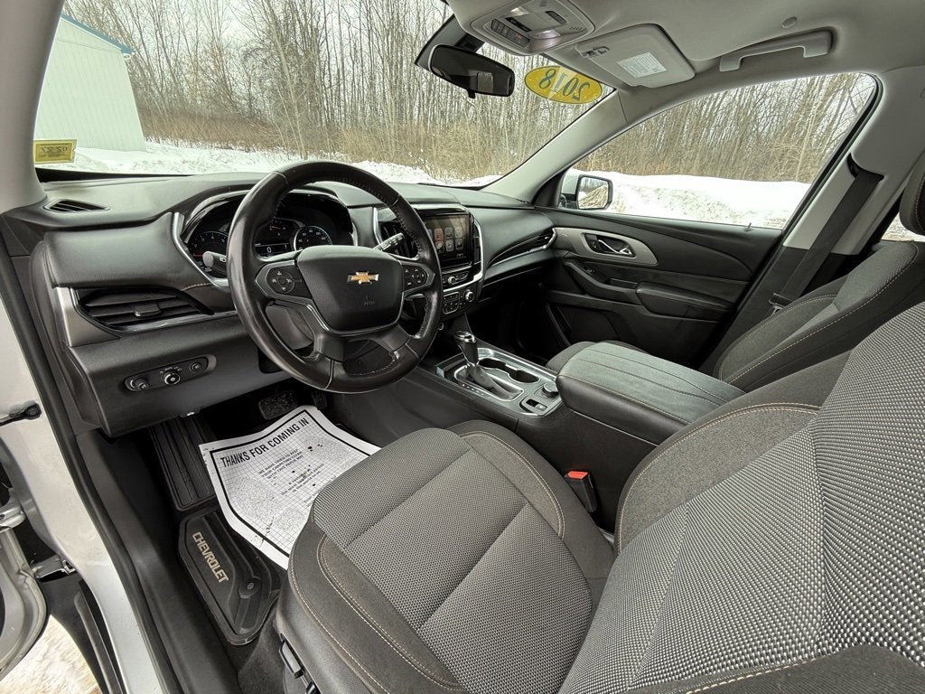 2018 Chevrolet Traverse LT Cloth