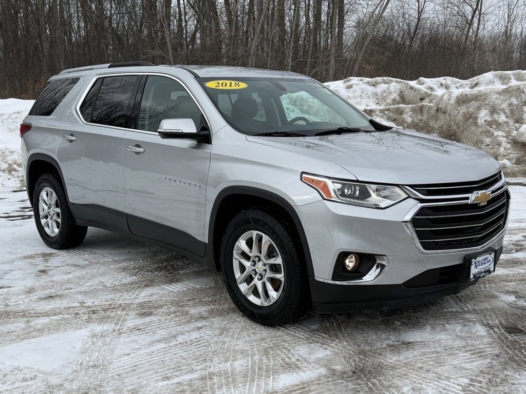 2018 Chevrolet Traverse LT Cloth