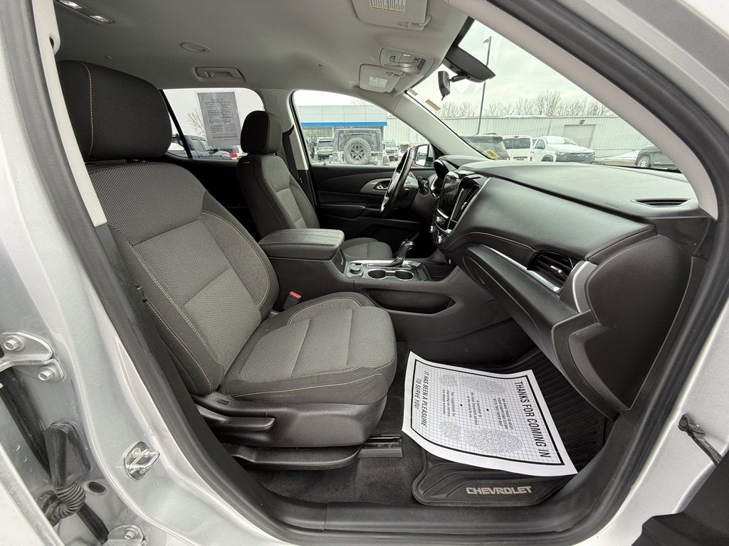 2018 Chevrolet Traverse LT Cloth