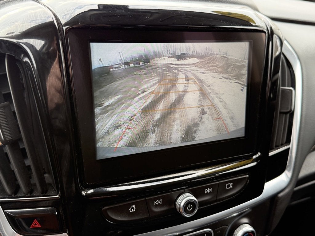 2018 Chevrolet Traverse LT Cloth