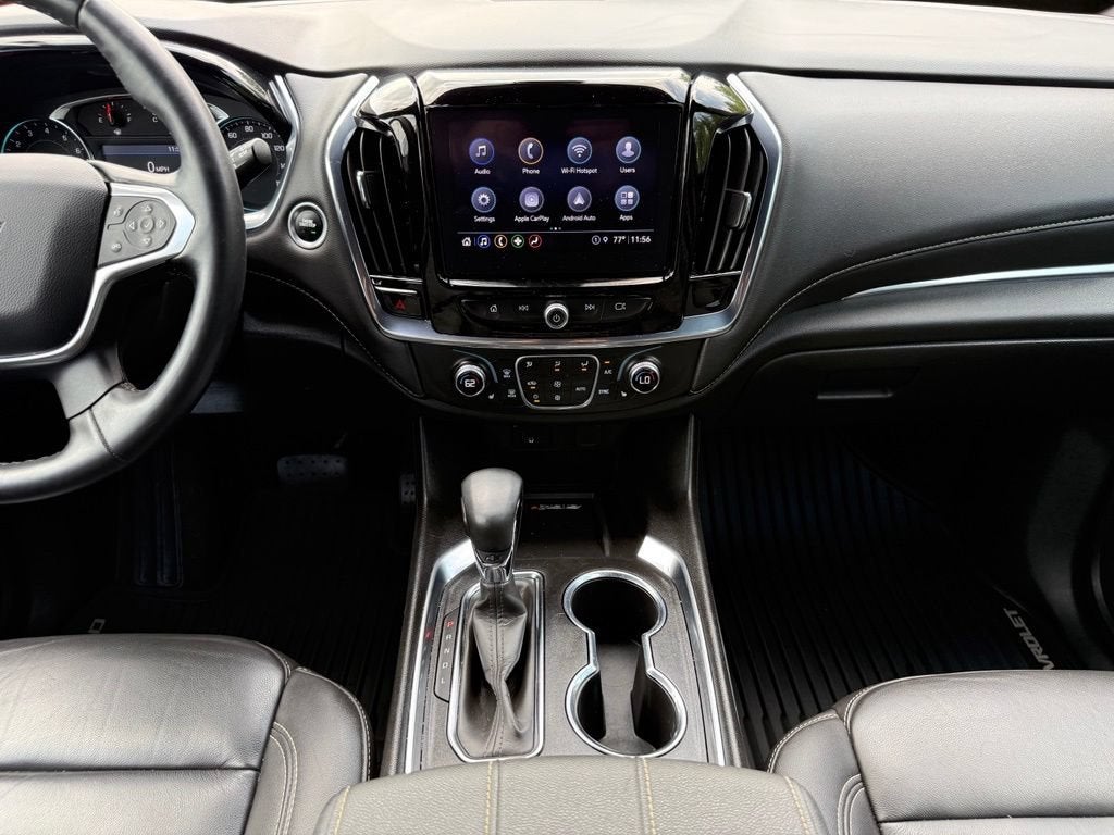 2023 Chevrolet Traverse LT Leather