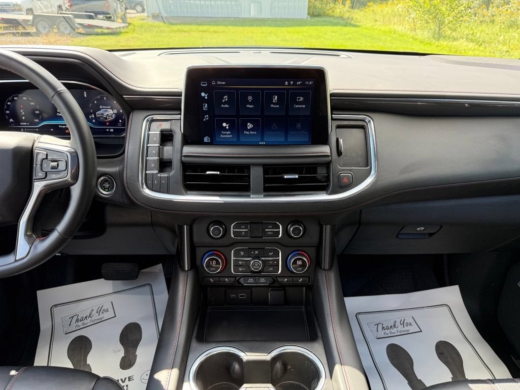 2023 Chevrolet Suburban RST