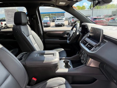 2023 Chevrolet Suburban RST