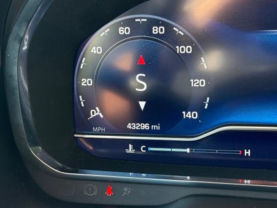 2023 Chevrolet Suburban RST