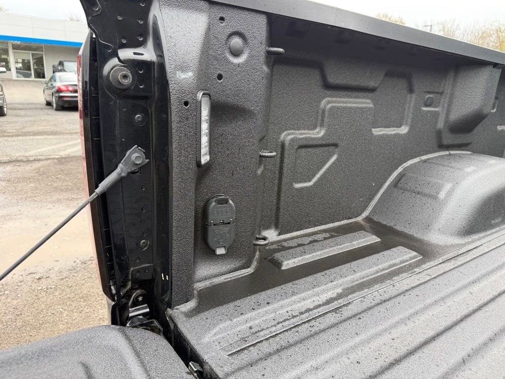 2024 GMC Sierra 2500 HD Pro