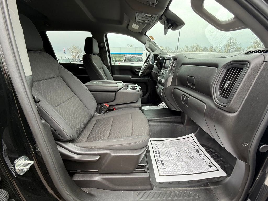 2024 GMC Sierra 2500 HD Pro