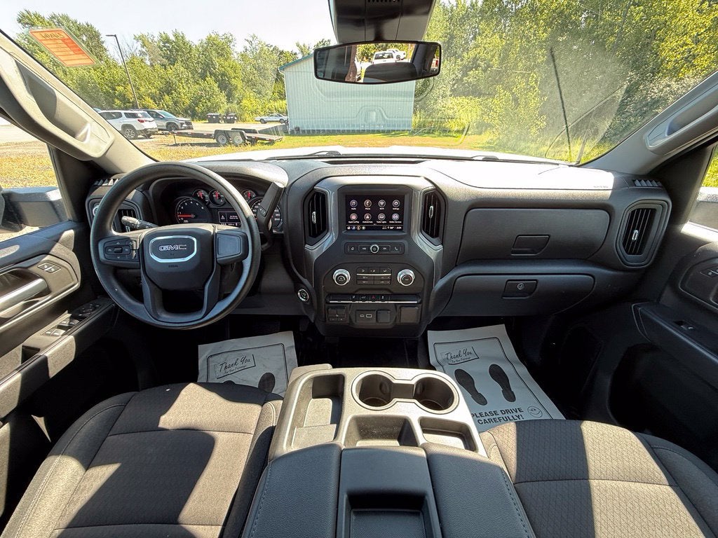2024 GMC Sierra 2500 HD Pro