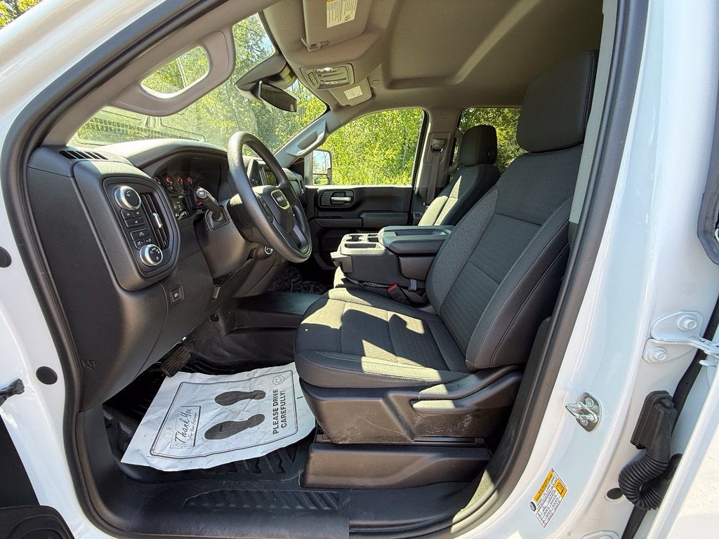 2024 GMC Sierra 2500 HD Pro