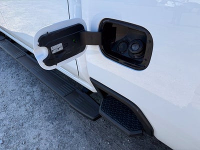2024 GMC Sierra 2500 HD Pro