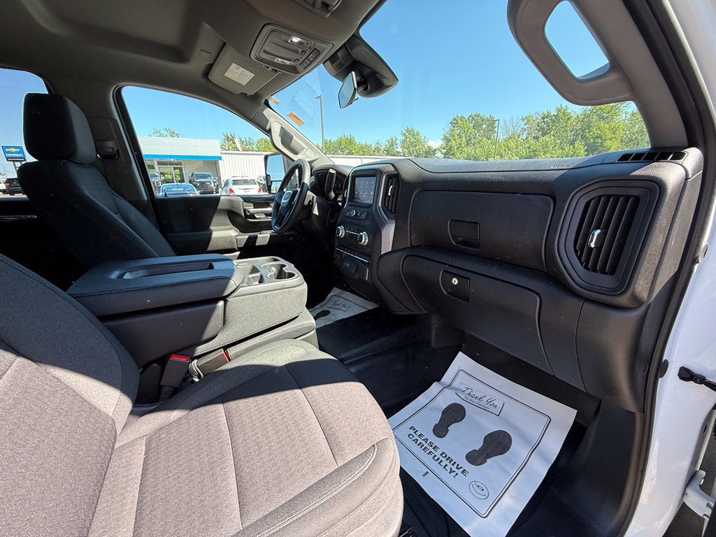 2024 GMC Sierra 2500 HD Pro