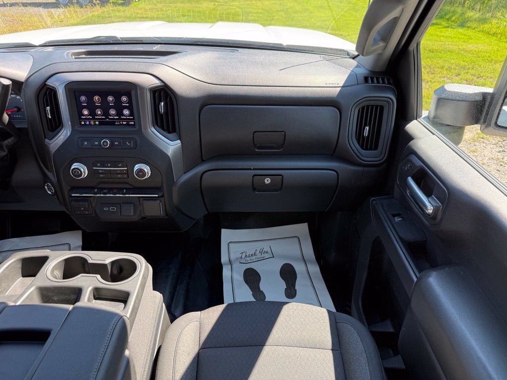 2024 GMC Sierra 2500 HD Pro