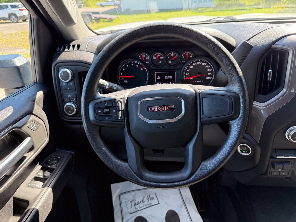 2024 GMC Sierra 2500 HD Pro