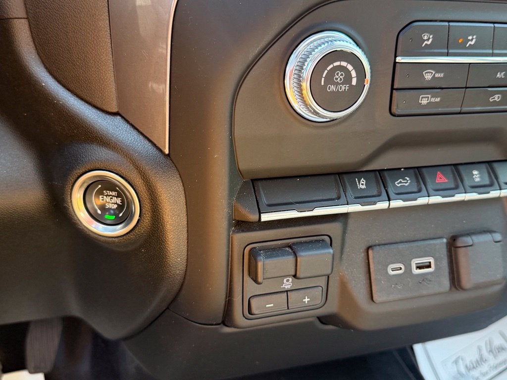 2024 GMC Sierra 2500 HD Pro