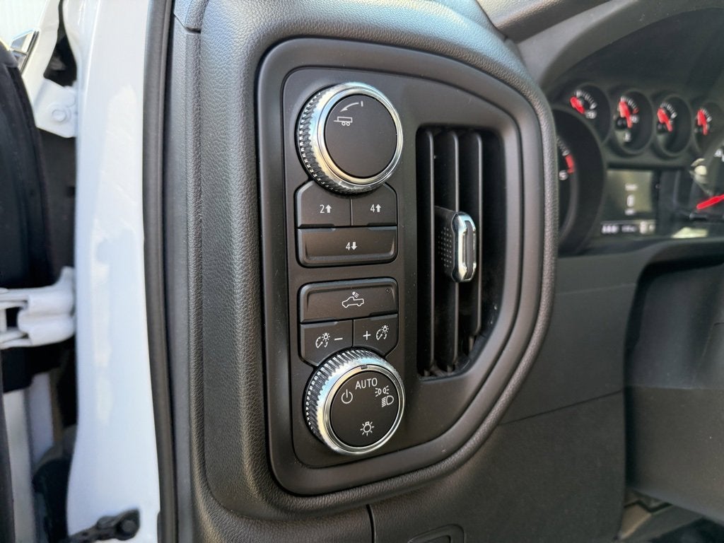 2024 GMC Sierra 2500 HD Pro