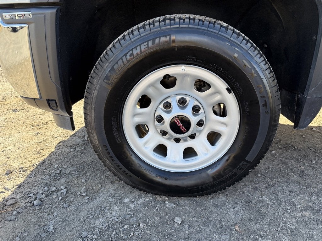 2024 GMC Sierra 2500 HD Pro