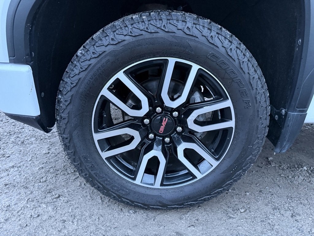 2022 GMC Sierra 1500 Limited AT4