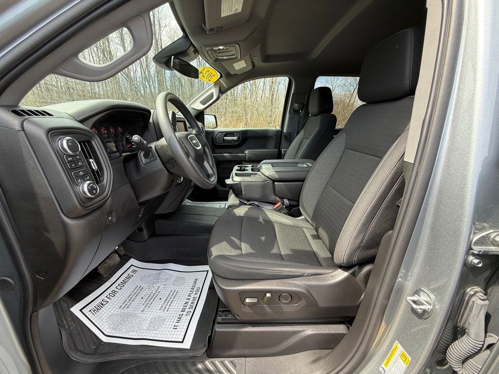 2024 GMC Sierra 1500 Pro