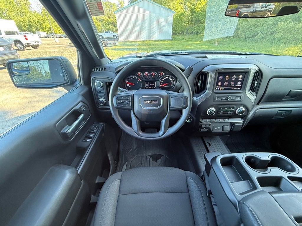 2024 GMC Sierra 1500 Pro